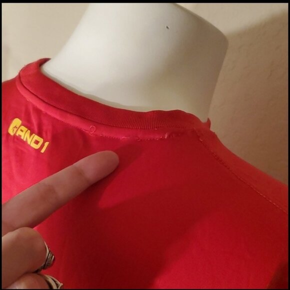 And 1 red large workout shirt - Picture 5 of 8